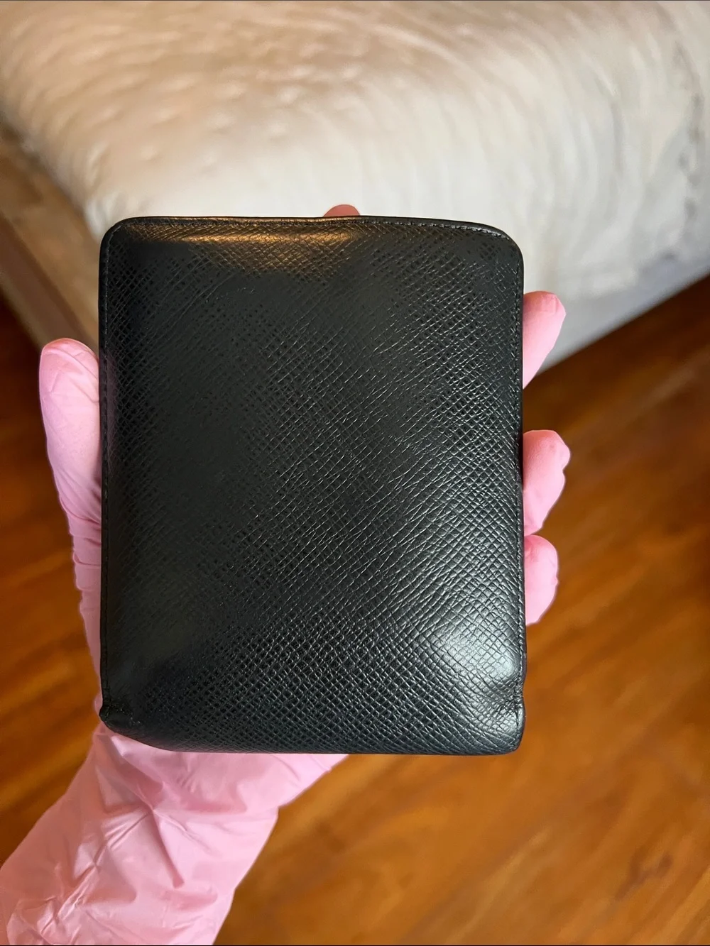 ✨Louis Vuitton Black Textured Leather Wallet with Subtle LV Stamp✨